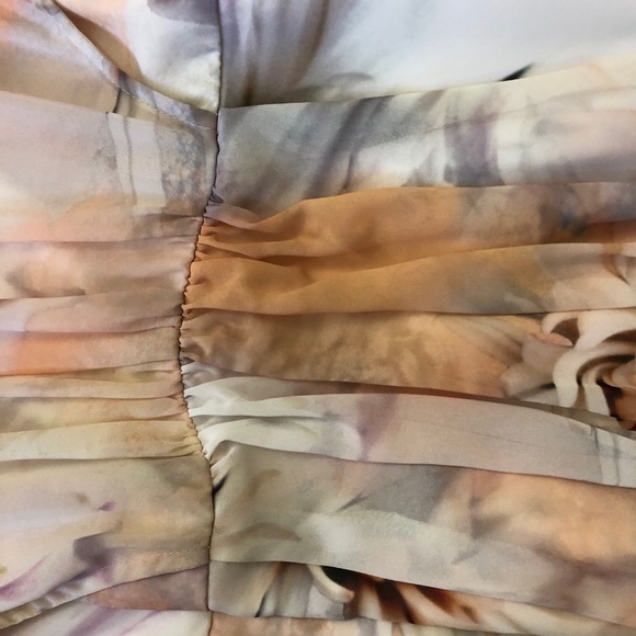 Le Chateau Mini Dress - Picture 5 of 6